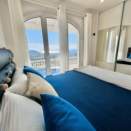 Luxury * Росас